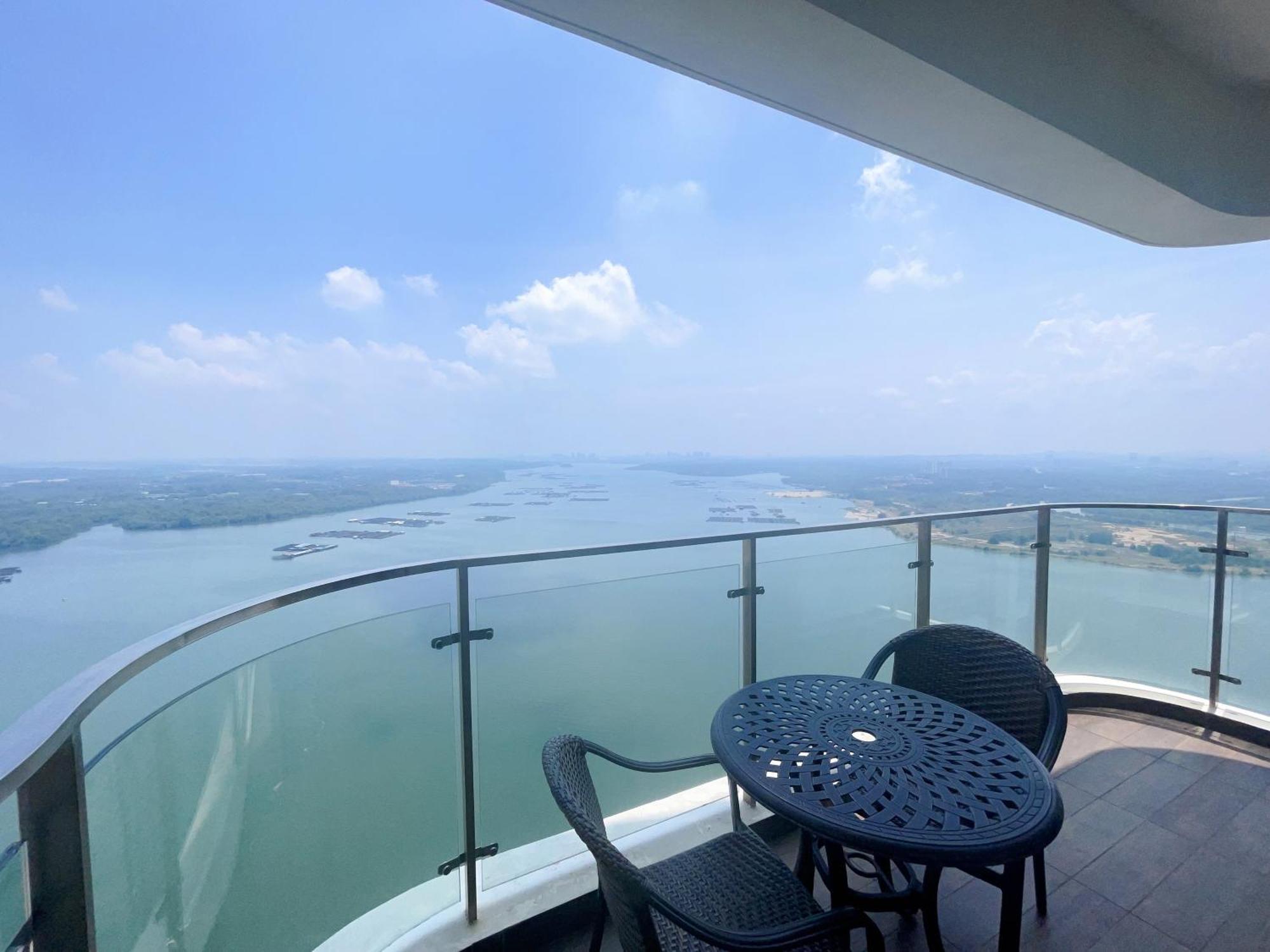 Monic Staycation #Country Garden Danga Bay ยะโฮร์บาห์รู ภายนอก รูปภาพ