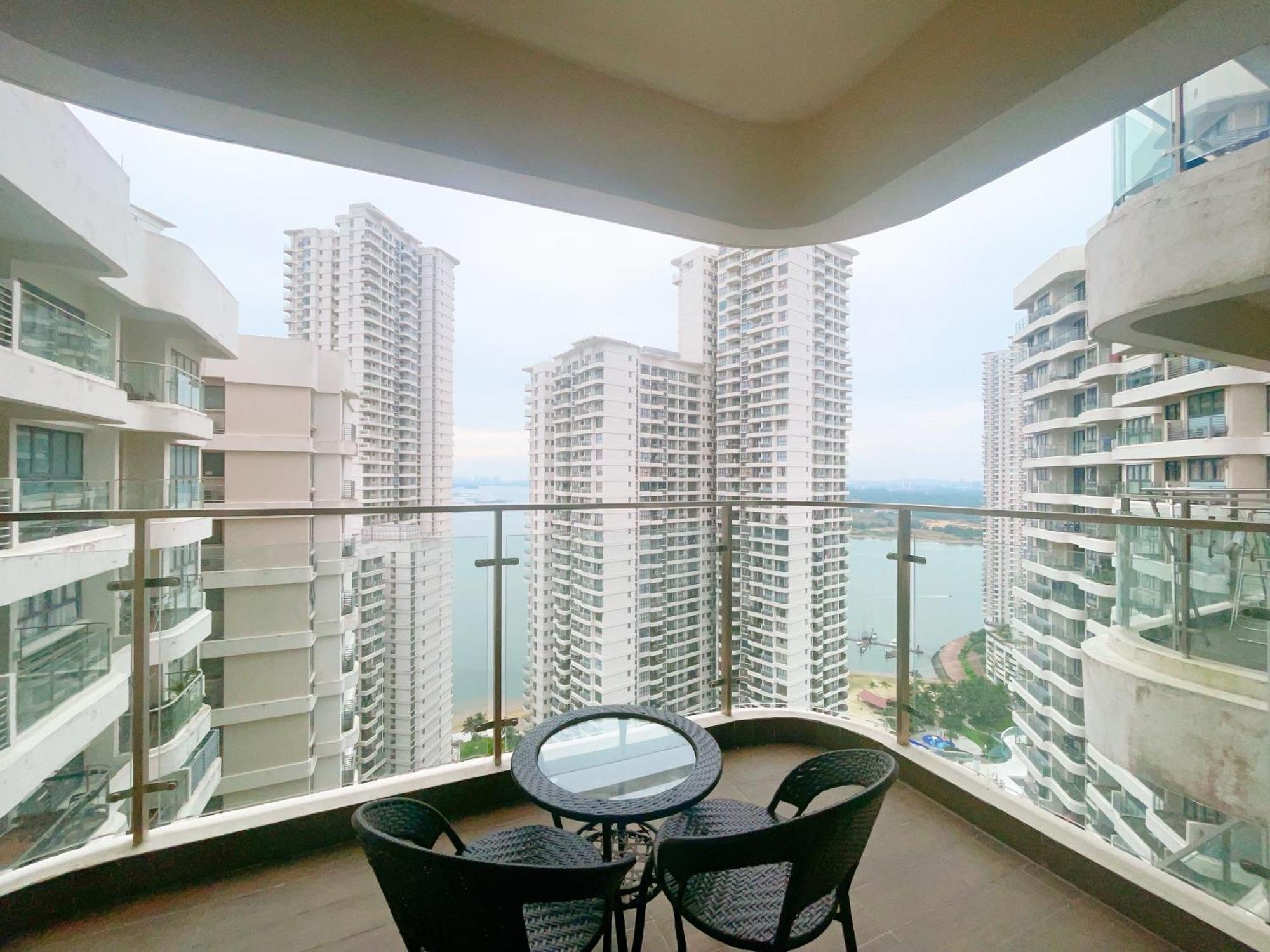 Monic Staycation #Country Garden Danga Bay ยะโฮร์บาห์รู ภายนอก รูปภาพ