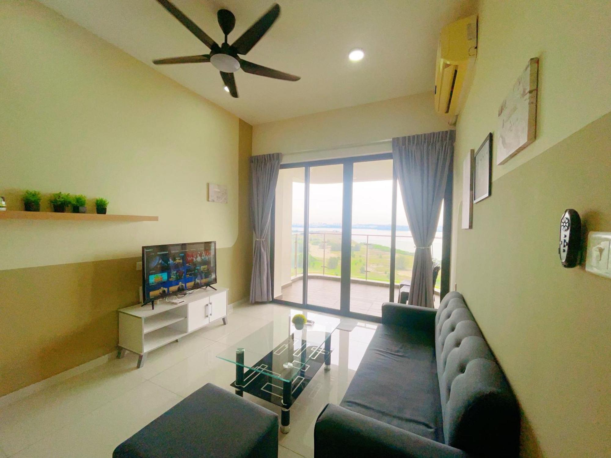 Monic Staycation #Country Garden Danga Bay ยะโฮร์บาห์รู ภายนอก รูปภาพ