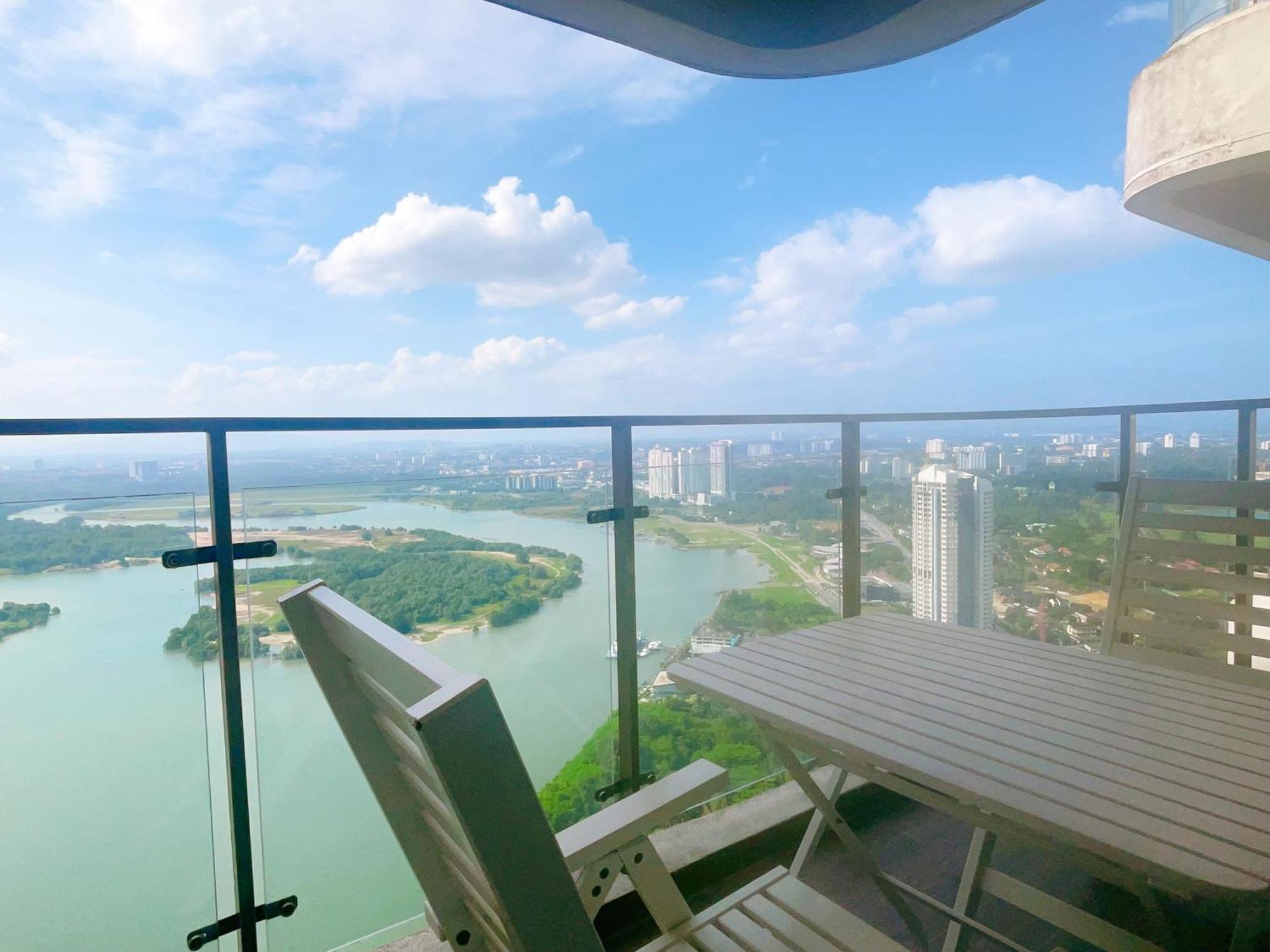 Monic Staycation #Country Garden Danga Bay ยะโฮร์บาห์รู ภายนอก รูปภาพ